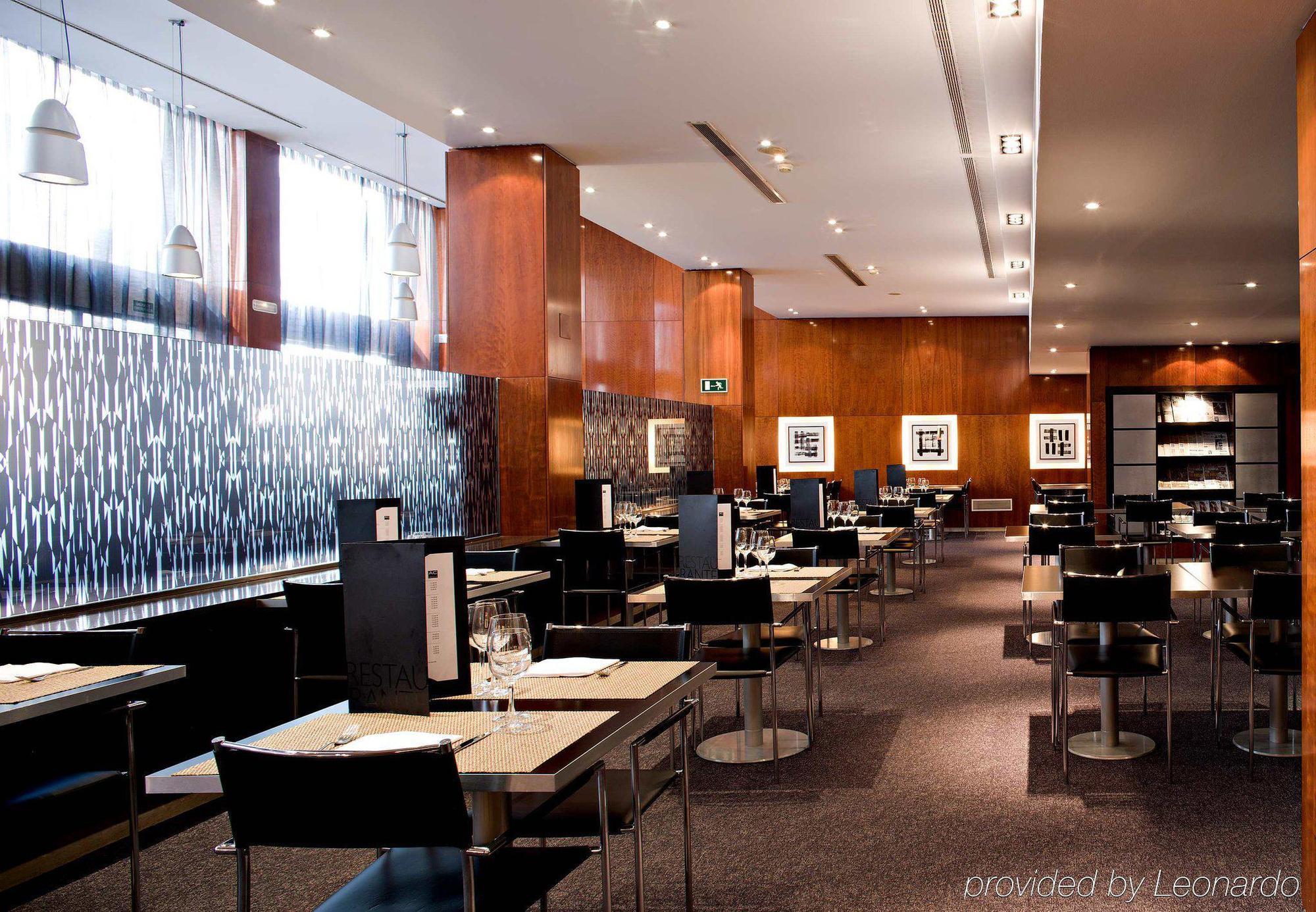 Ac Hotel Avenida De America By Marriott Madrid Restoran foto