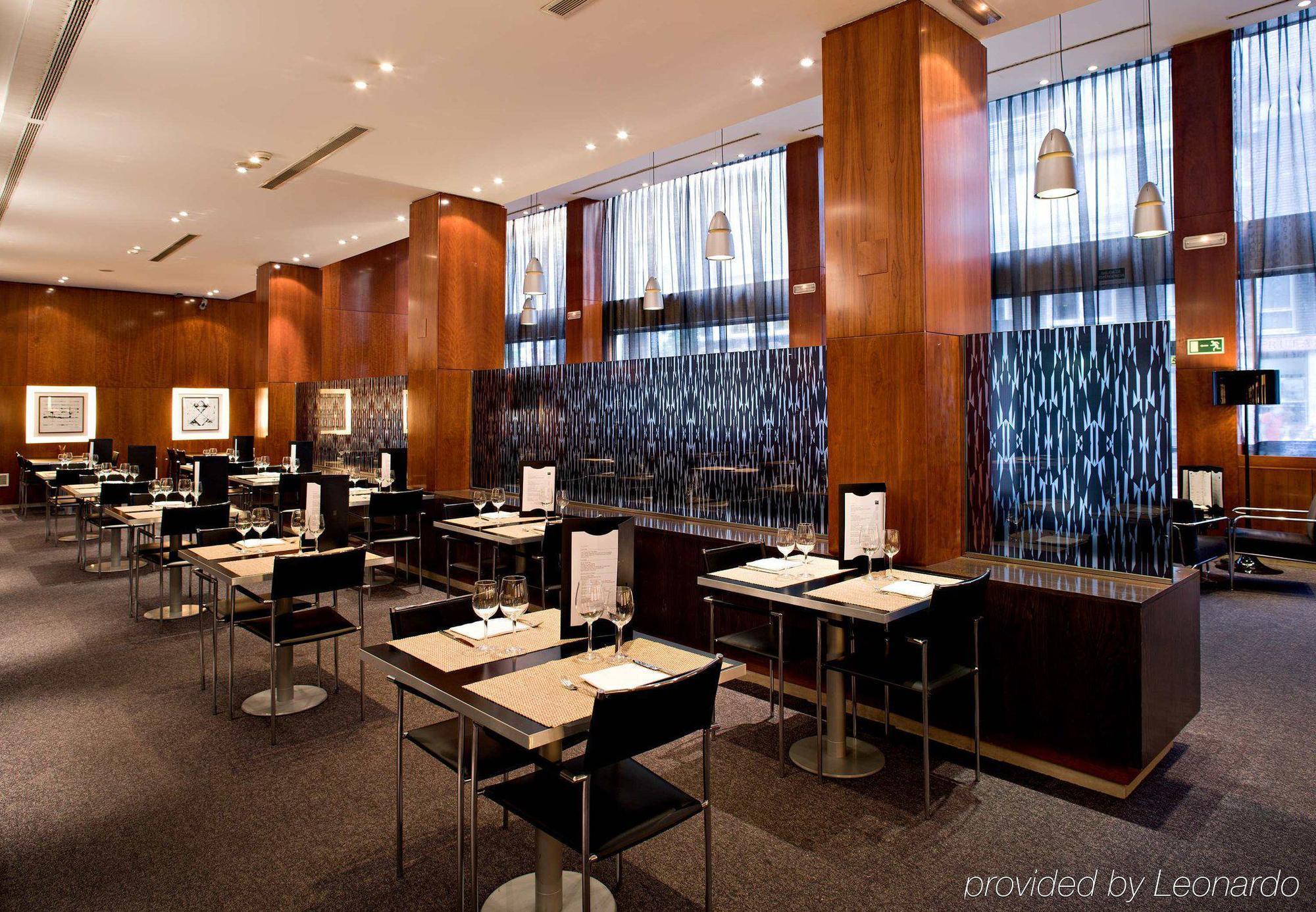 Ac Hotel Avenida De America By Marriott Madrid Restoran foto